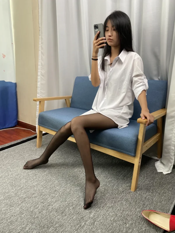 精选三禾摄影 NO.051 白衬衣 黑丝 高跟[88P]-草丛看图