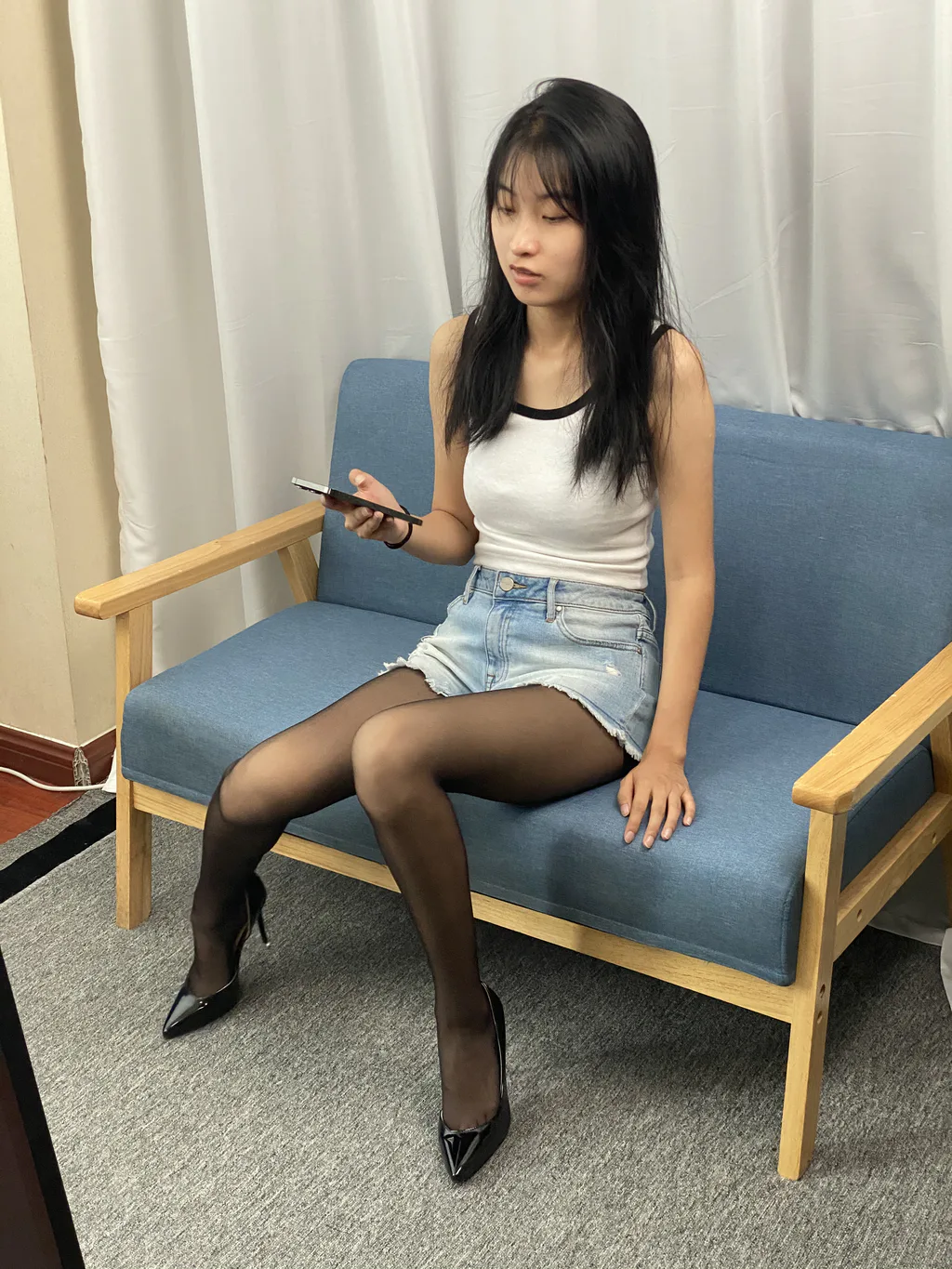 图片[4]-精选三禾摄影 NO.057 黑丝 高跟 牛仔短裤[108P]-草丛看图