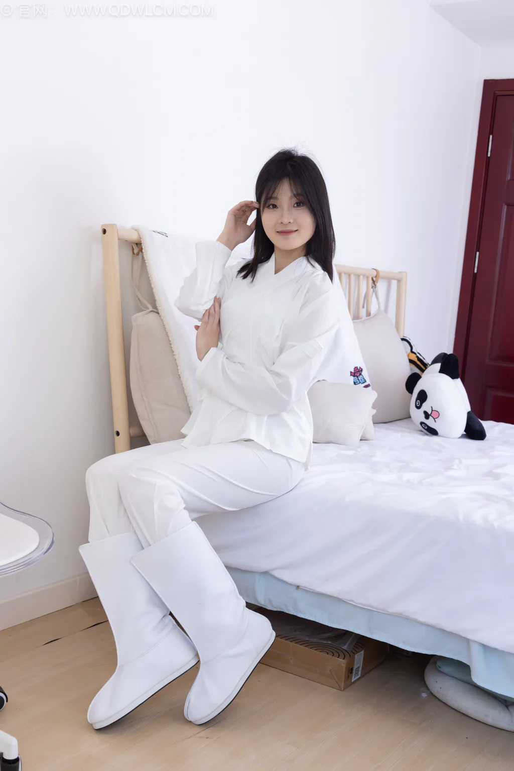 图片[6]-精选勿恋传媒 NO.2551 青柠-古风长靴、薄肉丝[240P]-草丛看图