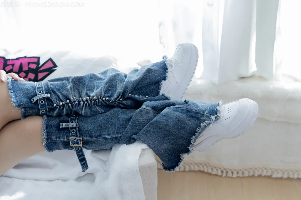 图片[5]-精选勿恋传媒 NO.2570 青提-板鞋、薄肉丝、分体牛仔裤[153P]-草丛看图