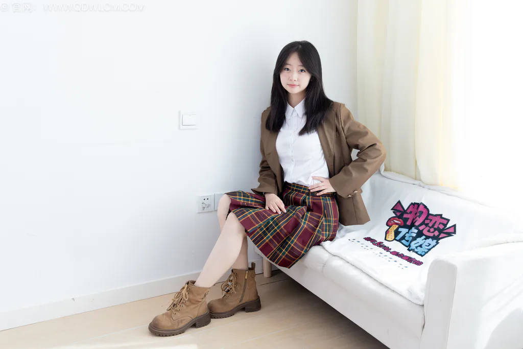 图片[8]-精选勿恋传媒 NO.2567 萌萌-短靴、白棉袜、裸足、jk至服[150P]-草丛看图