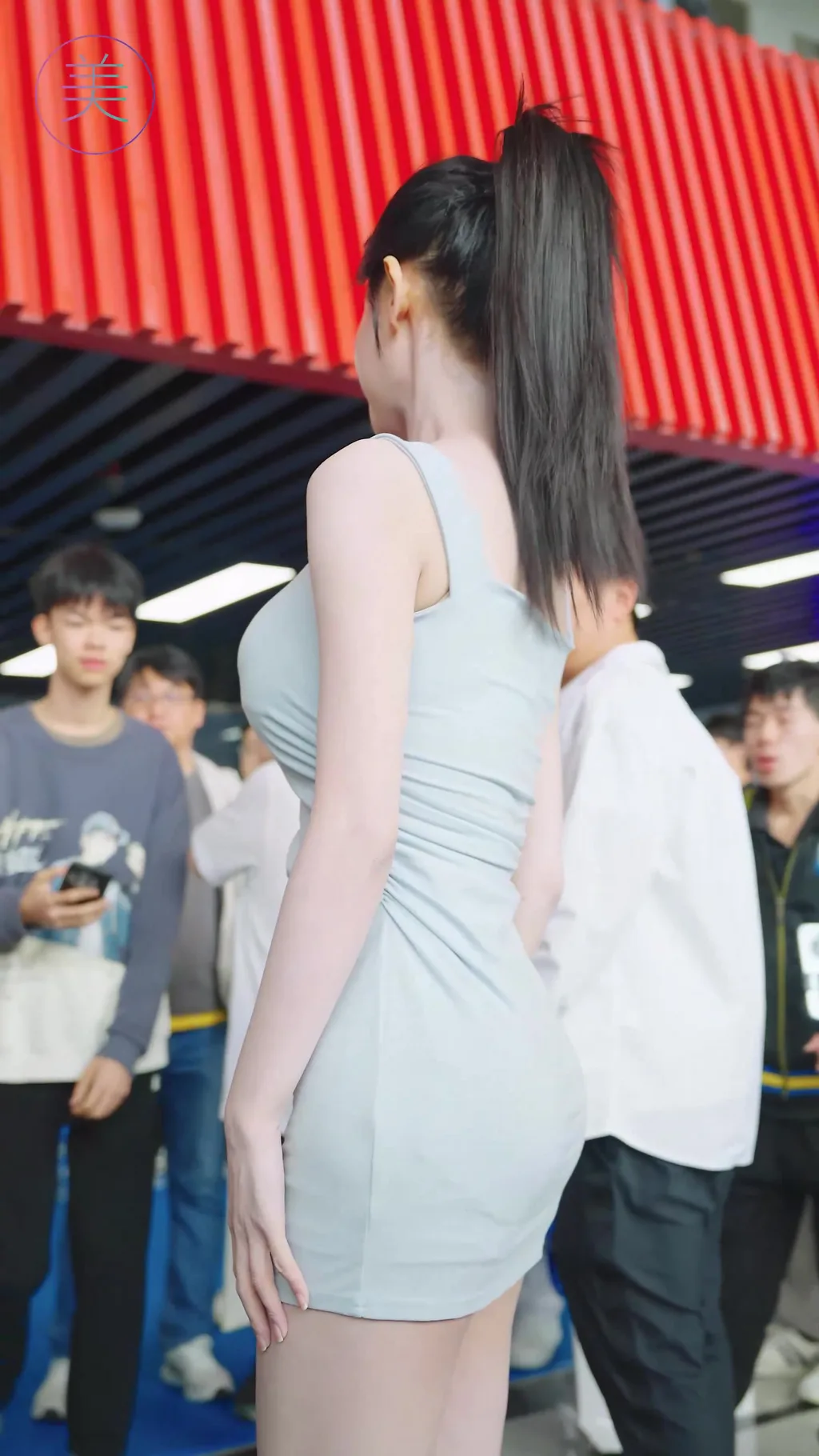 图片[7]-精选NO.1690 2024 广州车展 网荭美女车模 beautyleg LOOKBOOK 81[30P]-草丛看图