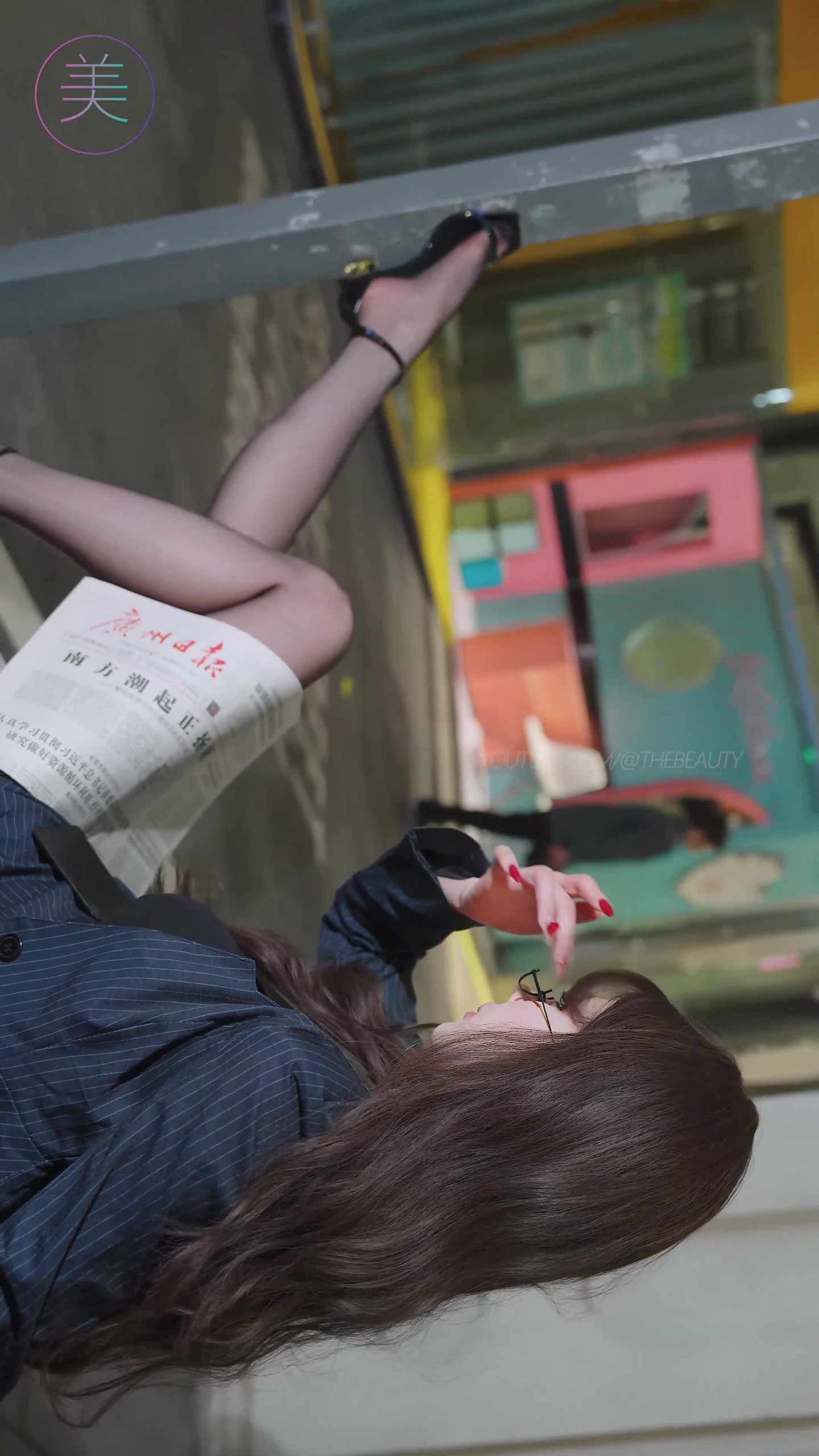 图片[3]-精选NO.1682 2024 广州车展 网荭美女车模 beautyleg LOOKBOOK 73[30P]-草丛看图