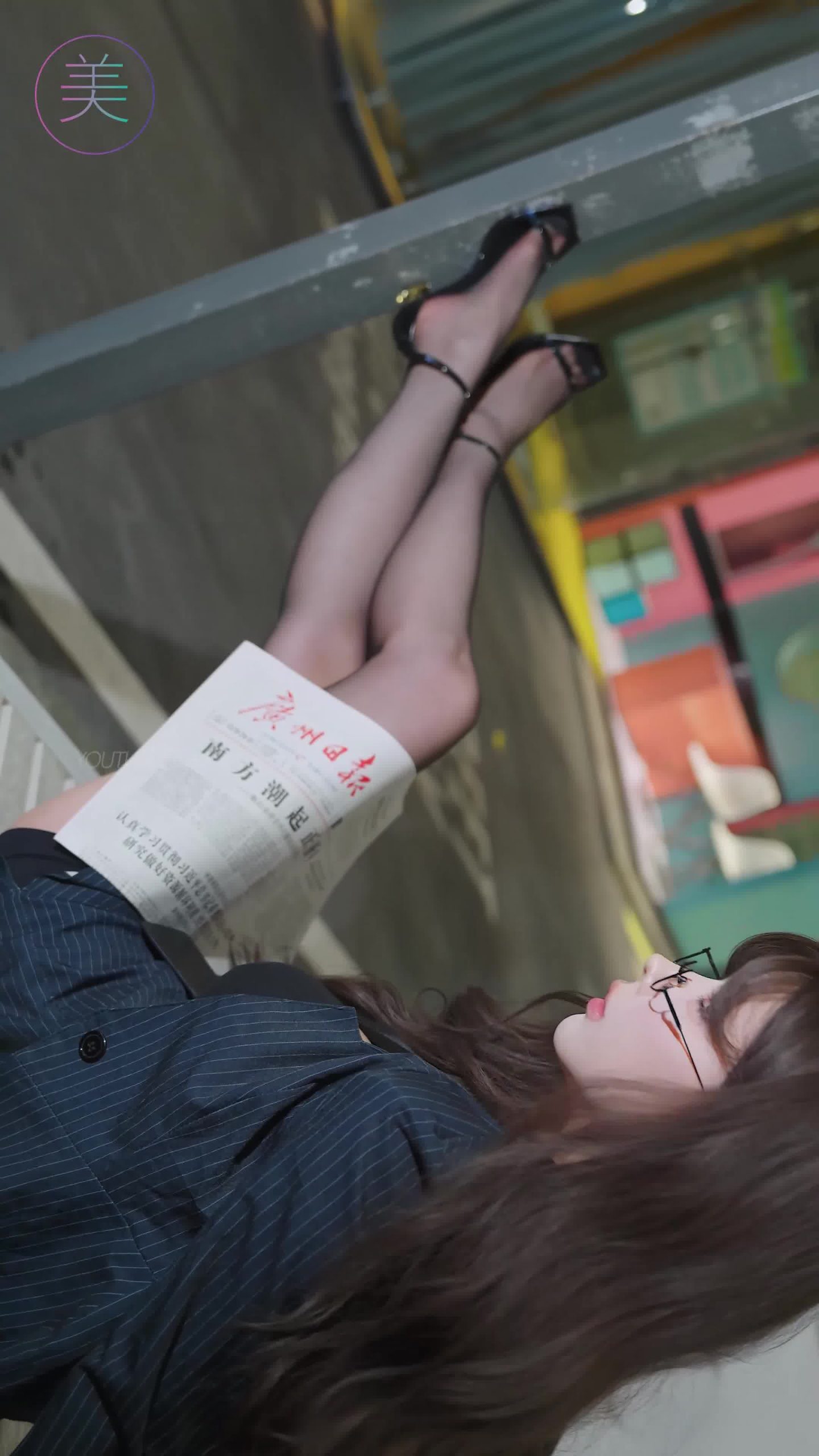 图片[1]-精选NO.1682 2024 广州车展 网荭美女车模 beautyleg LOOKBOOK 73[30P]-草丛看图