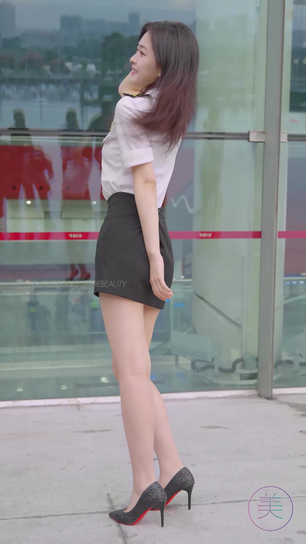 图片[5]-精选NO.1699 2024 广州车展 网荭美女车模 beautyleg LOOKBOOK 90[30P]-草丛看图