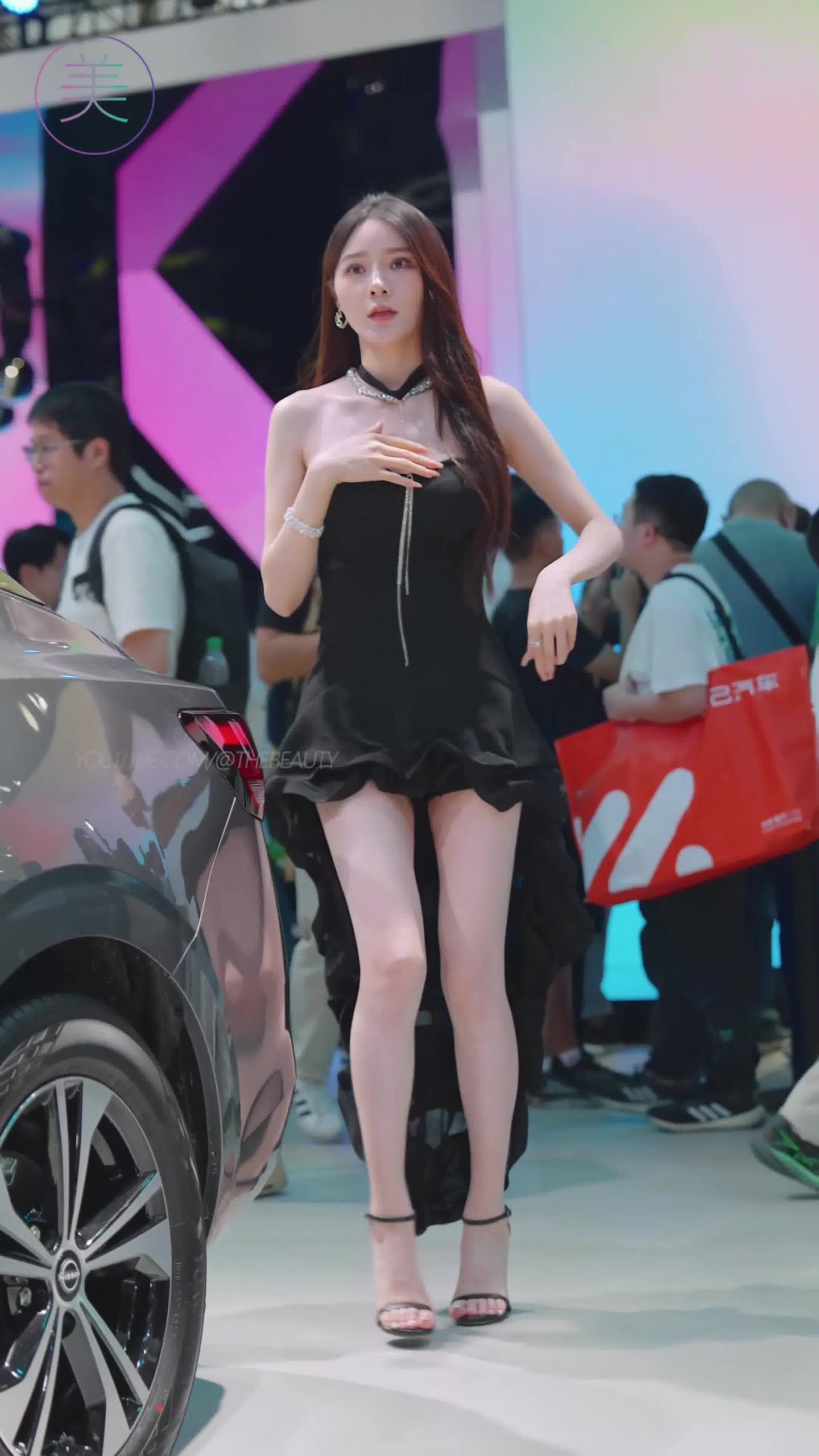 图片[6]-精选NO.1705 2024 广州车展 网荭美女车模 beautyleg LOOKBOOK 96[30P]-草丛看图