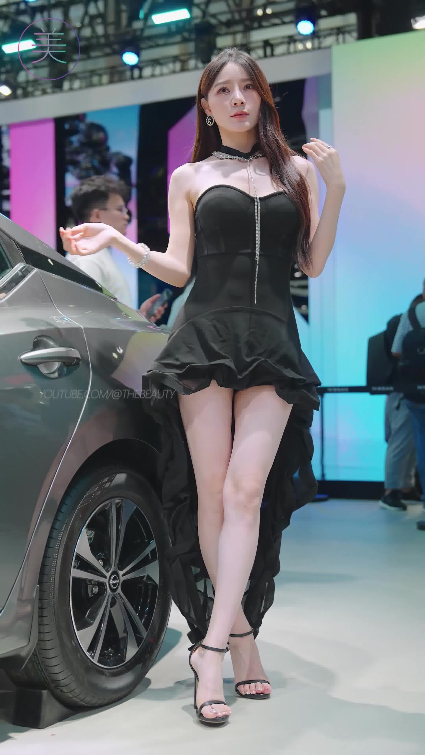 图片[8]-精选NO.1705 2024 广州车展 网荭美女车模 beautyleg LOOKBOOK 96[30P]-草丛看图