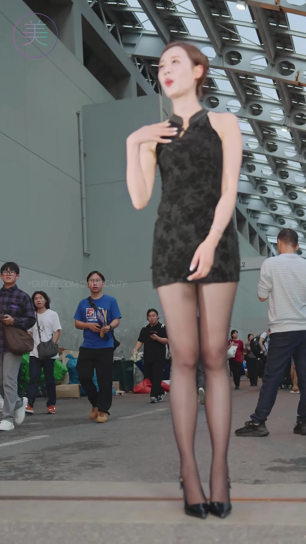 图片[8]-精选NO.1701 2024 广州车展 网荭美女车模 beautyleg LOOKBOOK 92[30P]-草丛看图