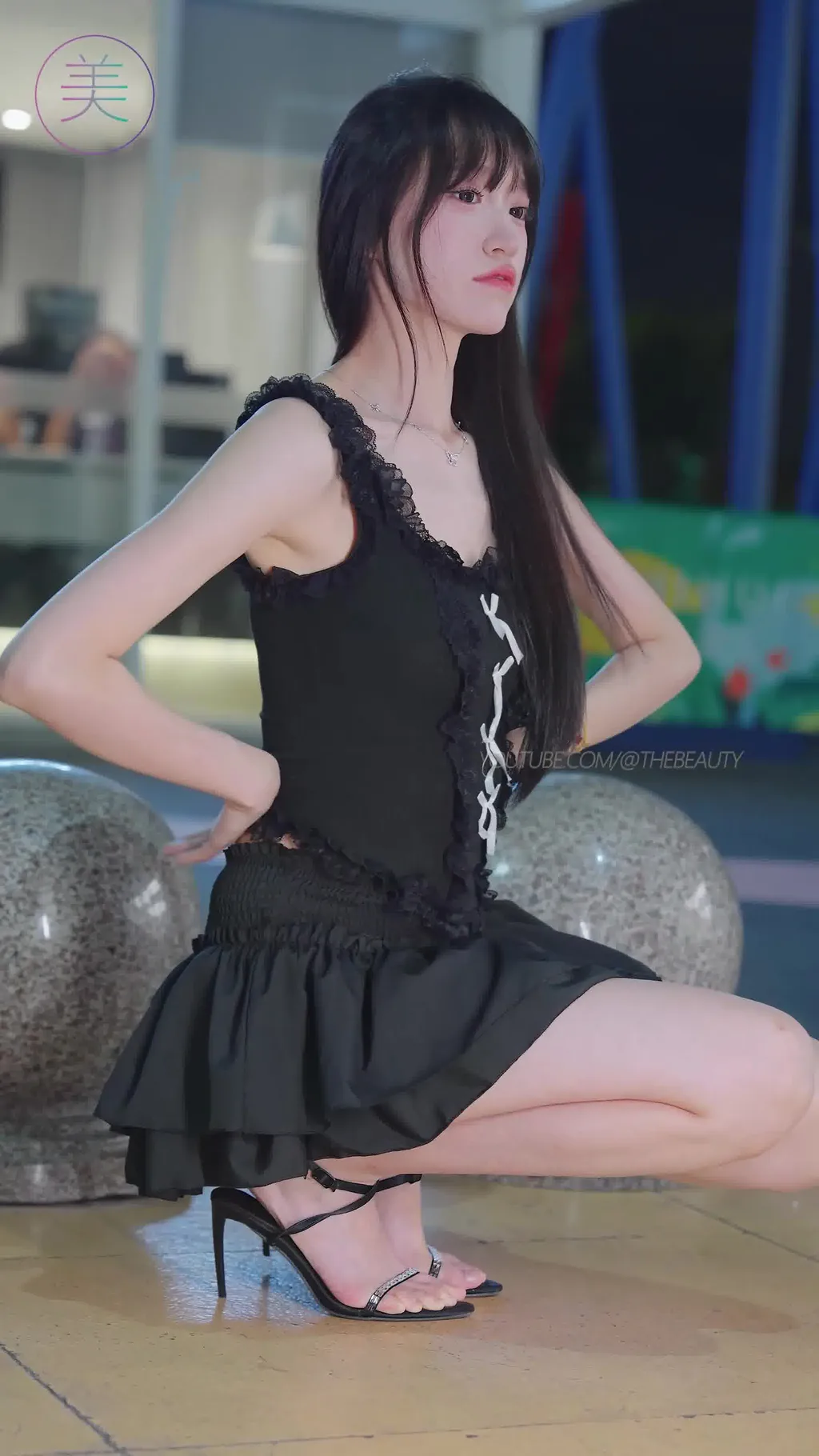 图片[7]-精选NO.1700 2024 广州车展 网荭美女车模 beautyleg LOOKBOOK 91[30P]-草丛看图