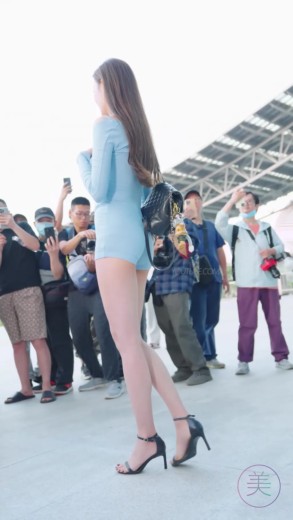 图片[7]-精选NO.1686 2024 广州车展 网荭美女车模 beautyleg LOOKBOOK 77[30P]-草丛看图