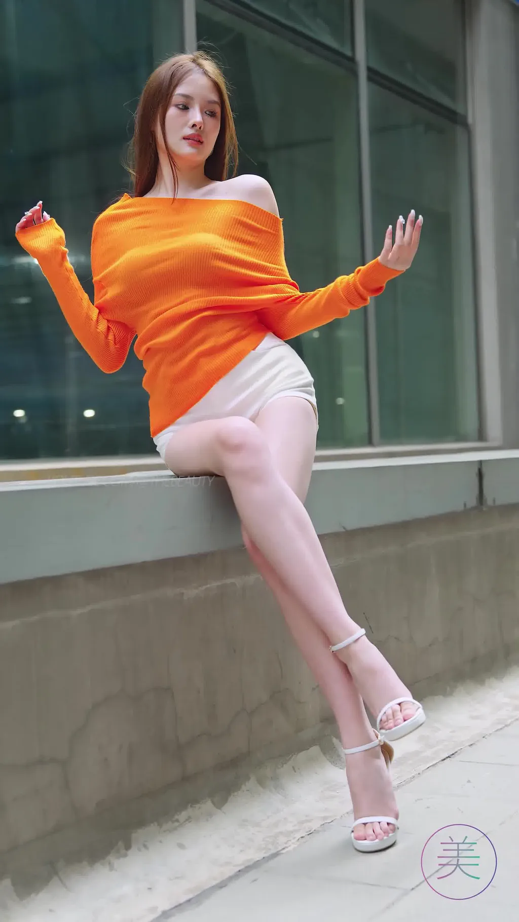 图片[3]-精选NO.1693 2024 广州车展 网荭美女车模 beautyleg LOOKBOOK 84[30P]-草丛看图