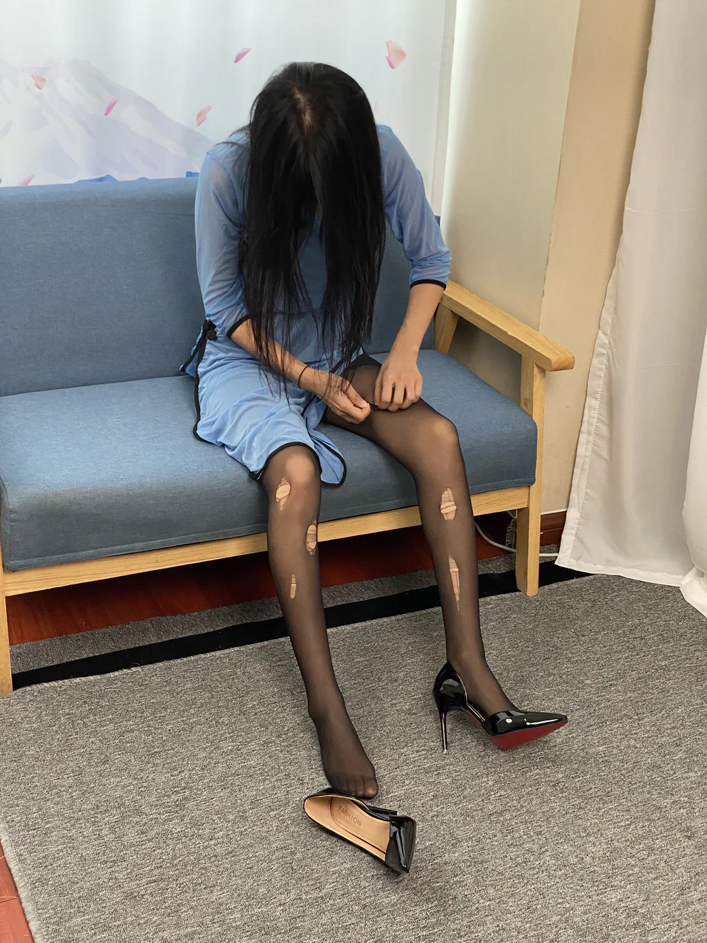 图片[2]-三禾摄影 NO.064 薄丝旗袍 黑丝 高跟[145P]-草丛看图