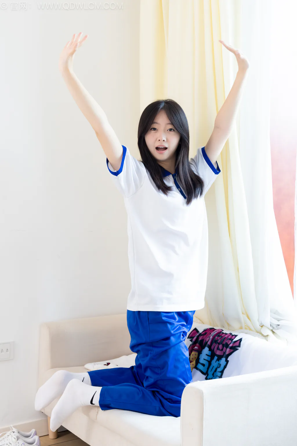 图片[3]-勿恋传媒 NO.2576 萌萌-板鞋、白棉袜、裸足、校服[153P]-草丛看图