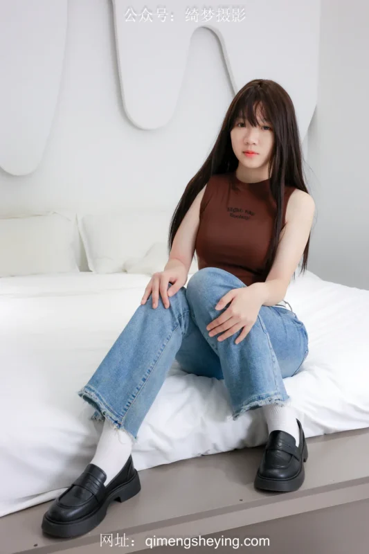 精选绮梦摄影 2024.09.23 NO.031 佳怡精选 [193P]-草丛看图