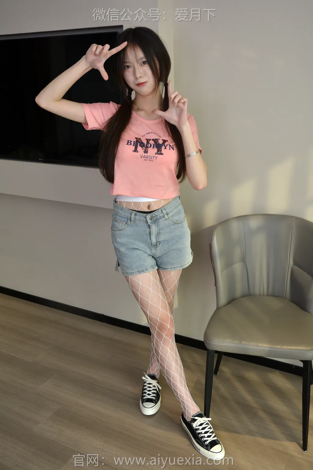 图片[1]-精选爱月下026期[100P]-草丛看图