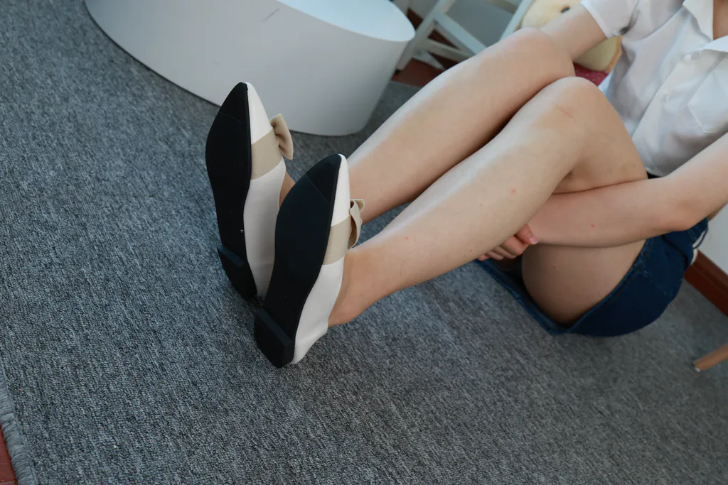 图片[3]-三禾摄影 NO.070 牛仔裙 平底鞋[229P]-草丛看图