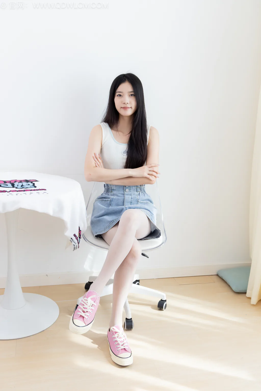 图片[5]-精选勿恋传媒 NO.2588 茯苓-两双帆布鞋、薄白丝[159P]-草丛看图