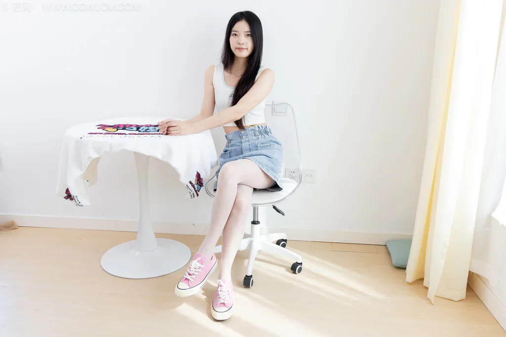 图片[7]-精选勿恋传媒 NO.2588 茯苓-两双帆布鞋、薄白丝[159P]-草丛看图