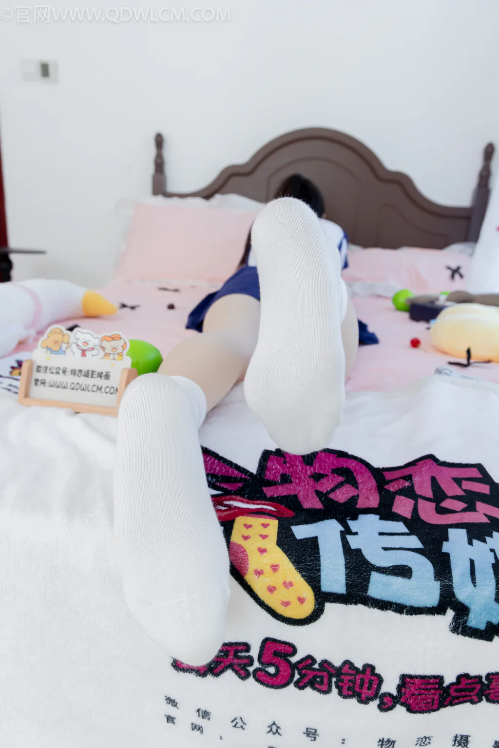 图片[3]-精选勿恋传媒 NO.2596 青提-帆布鞋、白棉袜、薄肉丝[139P]-草丛看图