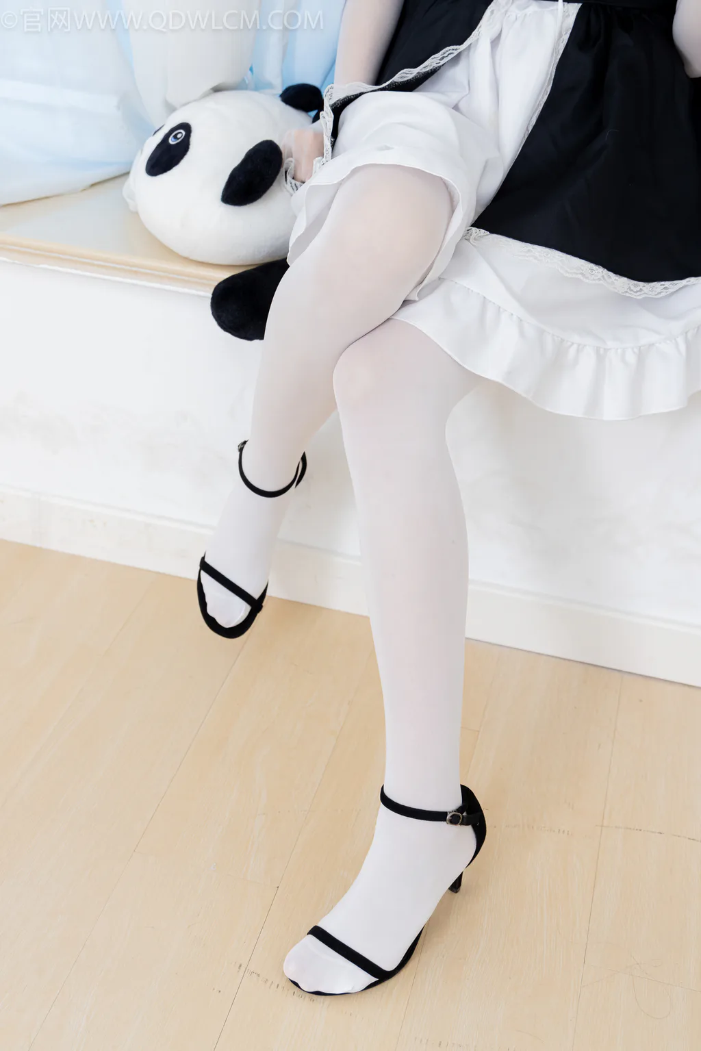 图片[3]-精选勿恋传媒 NO.2597 泡泡-高跟鞋、厚白丝、裸足、小人国[163P]-草丛看图