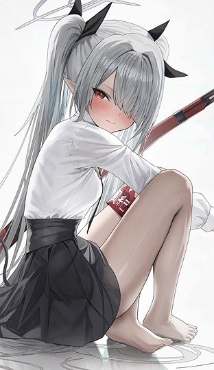 イオリ　　　　７１日目-草丛看图