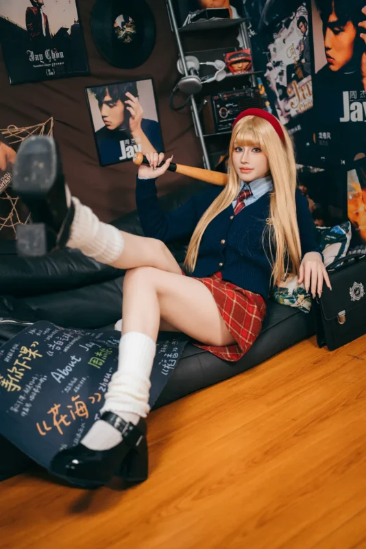 鹿八岁 – 棒球少女[23P]-草丛看图