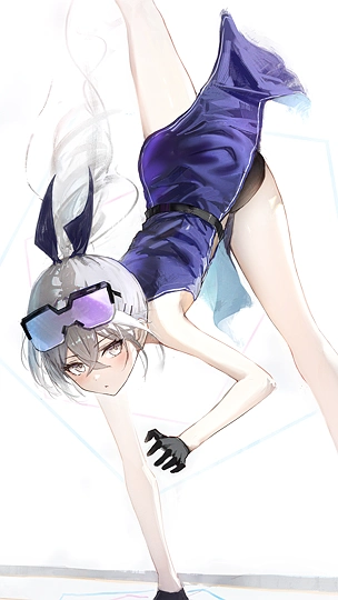 SilverWolf-草丛看图