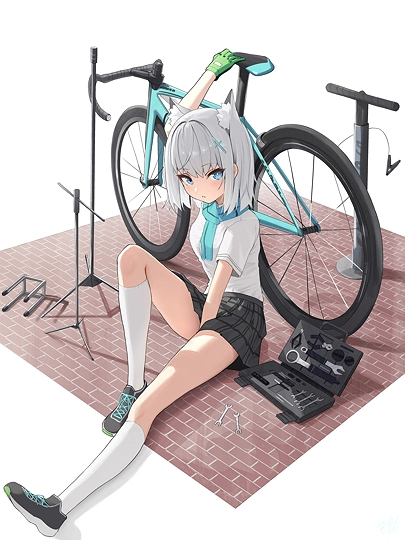 夏服シロコ-草丛看图