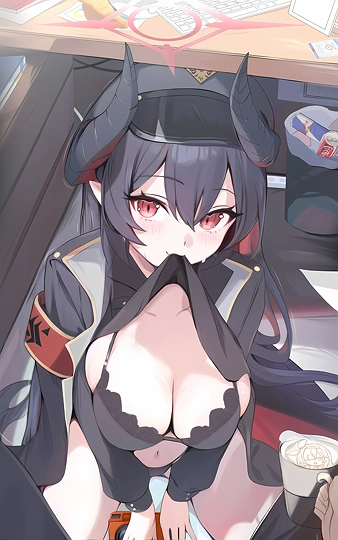 チアキ　「シーッ！声出したら今日の当番の子にバレちゃうよ！」-草丛看图