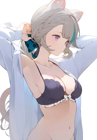 Lynette-草丛看图