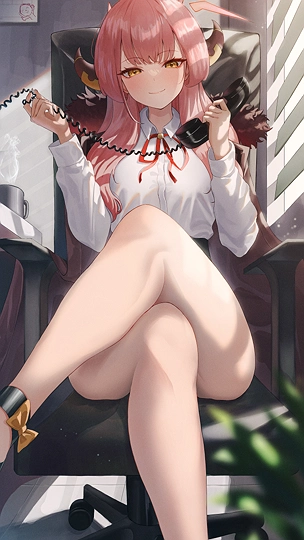 はい便利屋68陸八魔です🧡-草丛看图