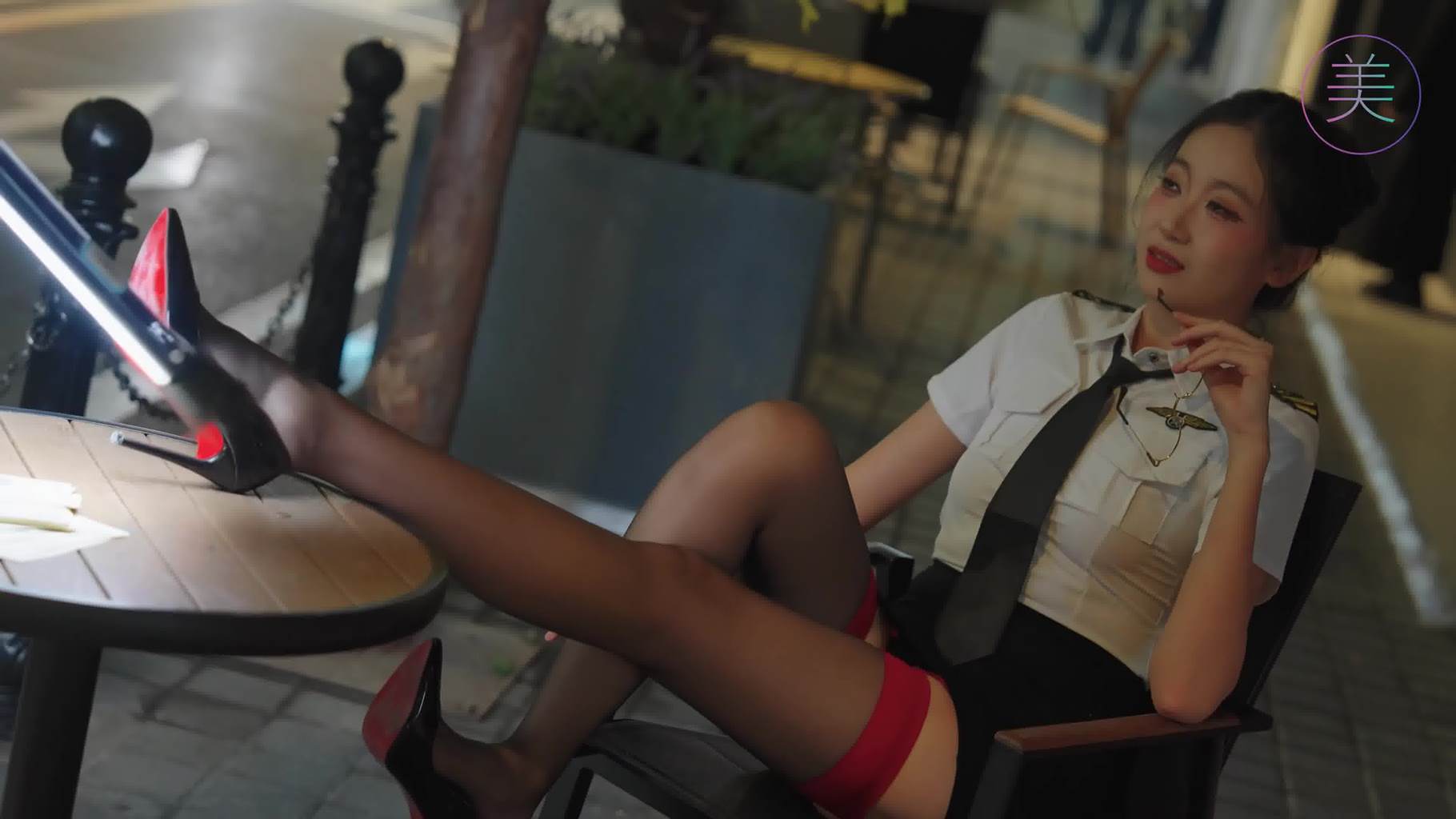 图片[4]-精选NO.1573 2024 广州车展 网荭美女车模 beautyleg LOOKBOOK 29[30P]-草丛看图