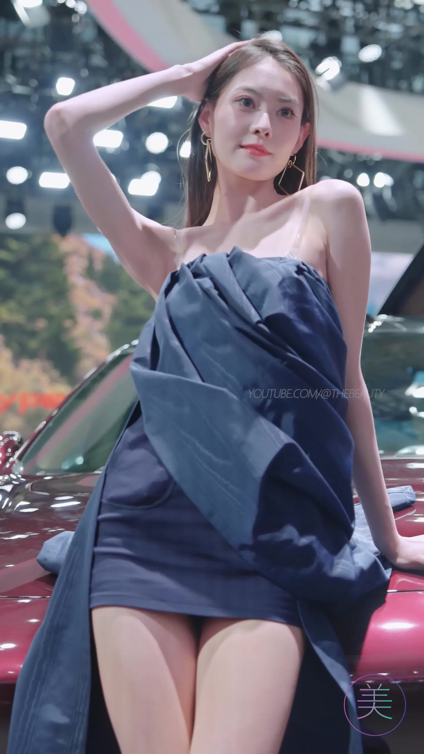 图片[2]-精选NO.1594 2024 广州车展 网荭美女车模 beautyleg LOOKBOOK 50[30P]-草丛看图