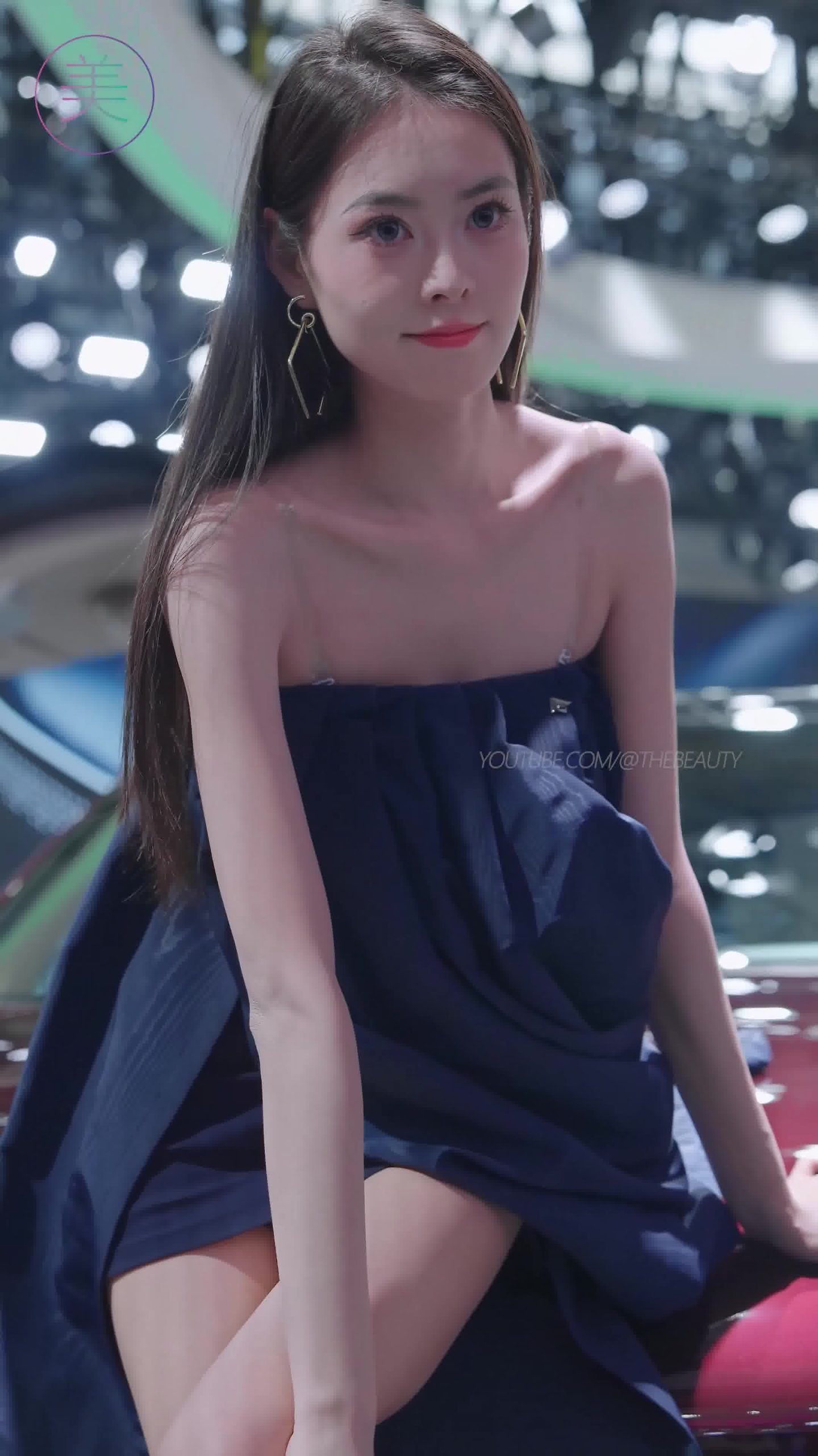 图片[4]-精选NO.1594 2024 广州车展 网荭美女车模 beautyleg LOOKBOOK 50[30P]-草丛看图