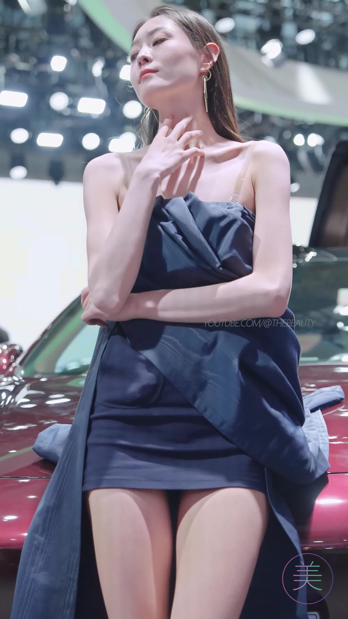 图片[1]-精选NO.1594 2024 广州车展 网荭美女车模 beautyleg LOOKBOOK 50[30P]-草丛看图