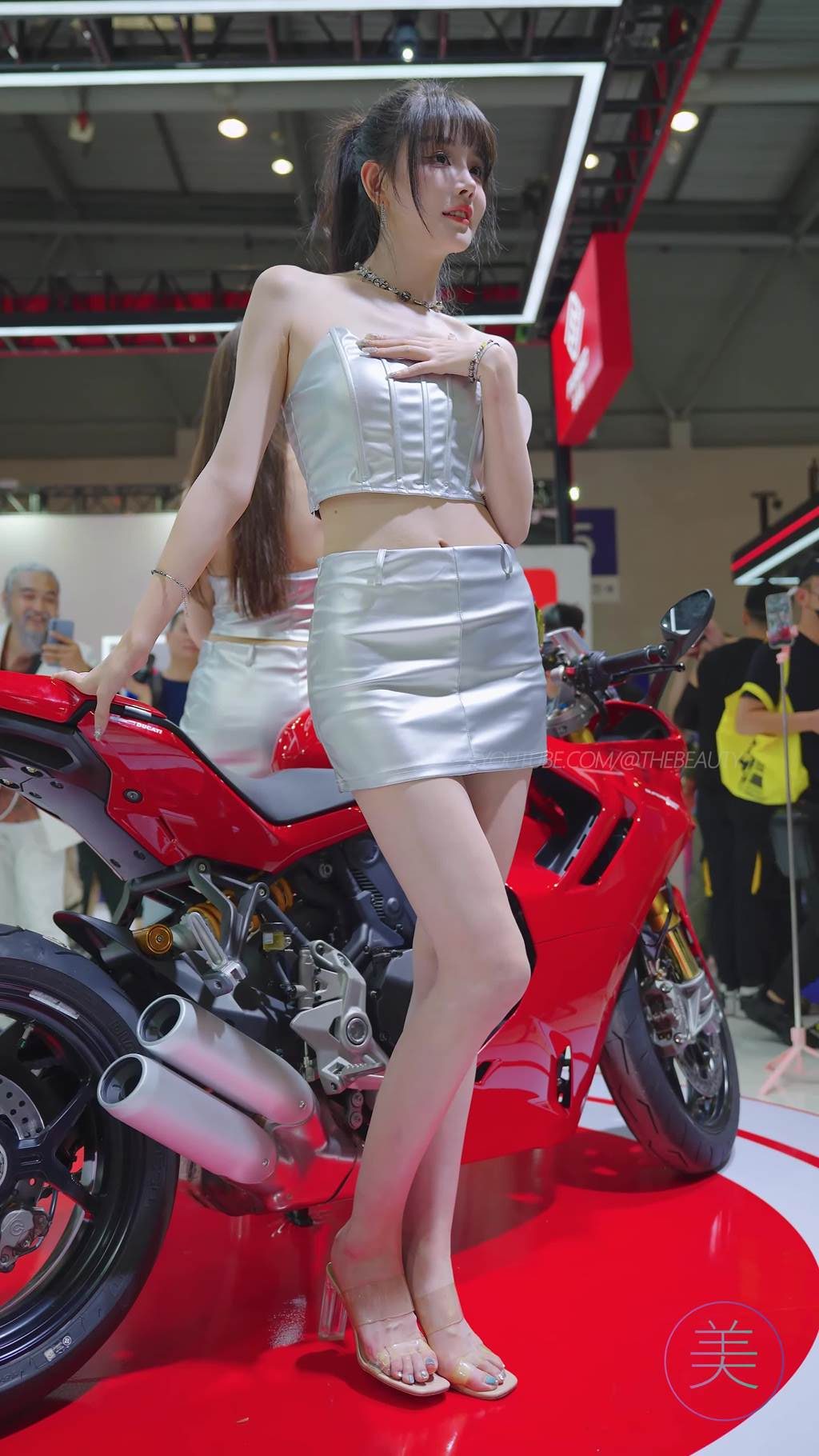 图片[3]-精选NO.1510 2024 重庆摩博会机车展 Racing Model LOOKBOOK 26[30P]-草丛看图