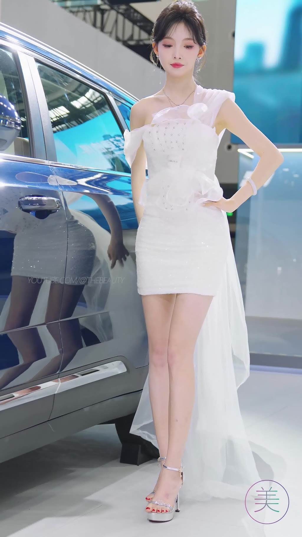 图片[4]-精选NO.1587 2024 广州车展 网荭美女车模 beautyleg LOOKBOOK 43[30P]-草丛看图