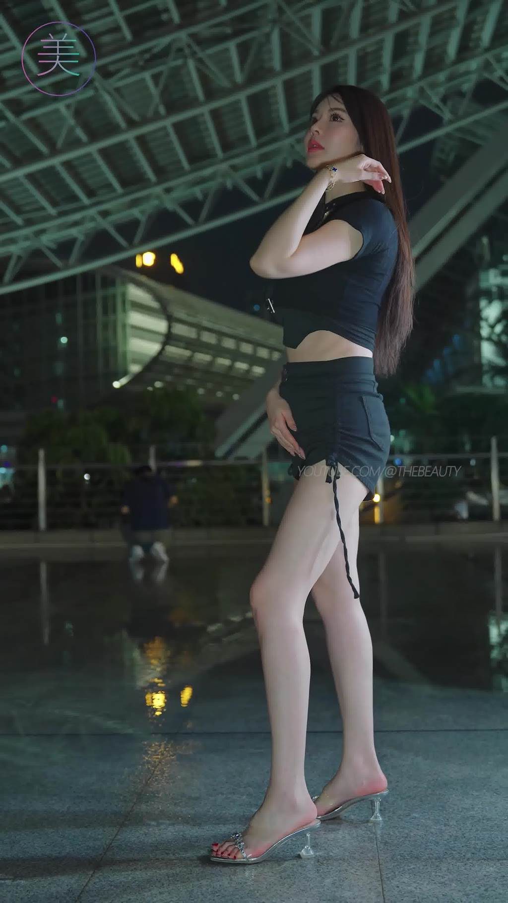 图片[3]-精选NO.1533 2024 广州车展 网荭美女车模 beautyleg LOOKBOOK 14[30P]-草丛看图