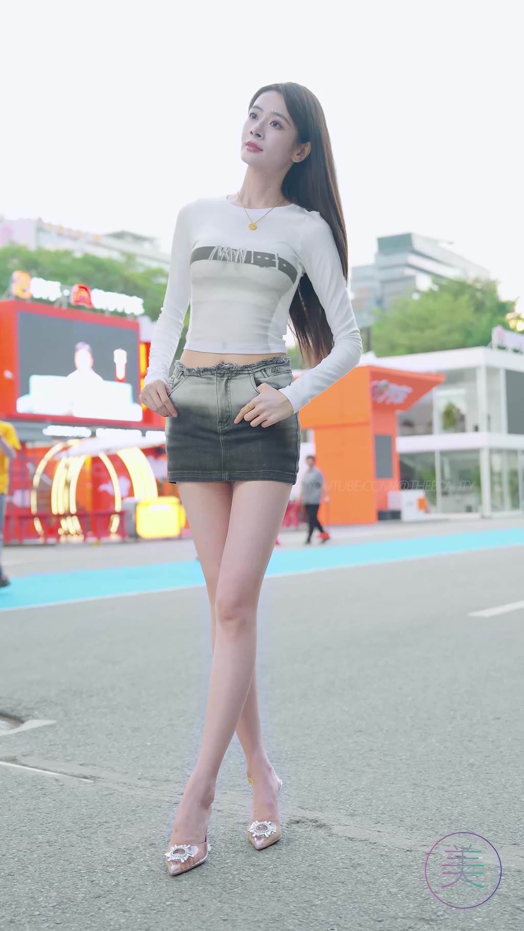 图片[6]-精选NO.1591 2024 广州车展 网荭美女车模 beautyleg LOOKBOOK 47[30P]-草丛看图