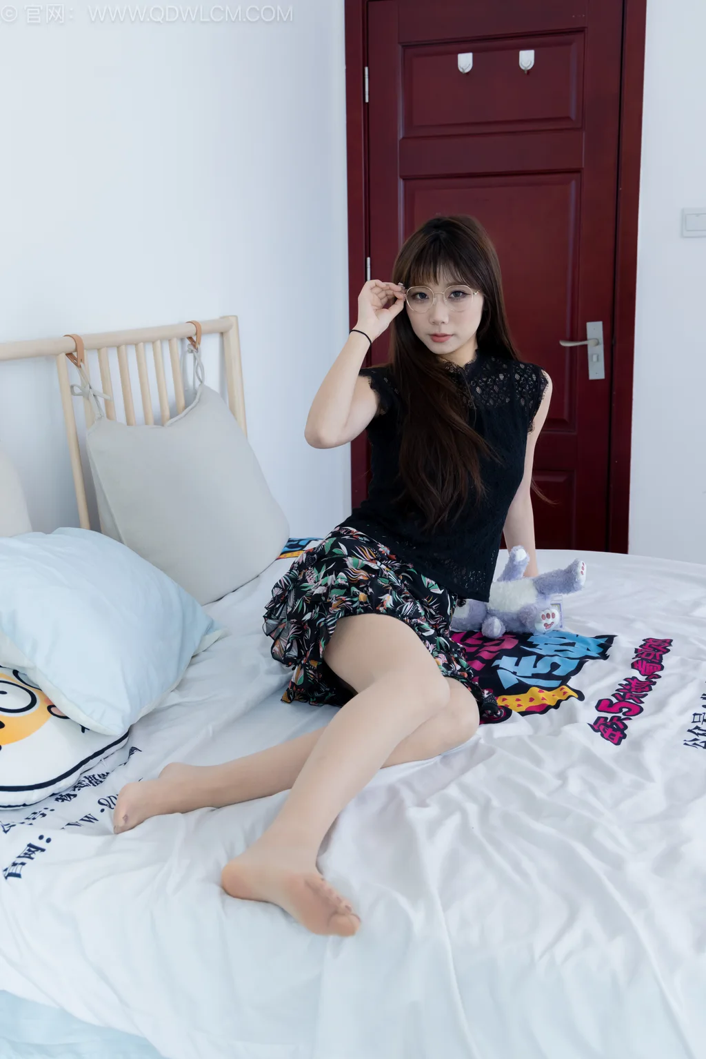 图片[7]-精选勿恋传媒 NO.2546 泡泡-高跟鞋、薄肉丝、裸足[170P]-草丛看图