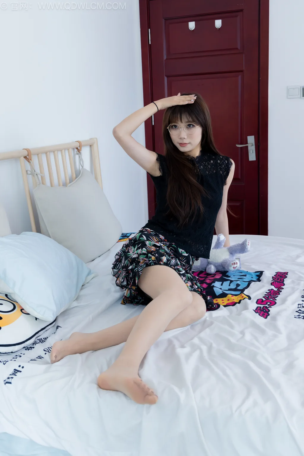 图片[8]-精选勿恋传媒 NO.2546 泡泡-高跟鞋、薄肉丝、裸足[170P]-草丛看图