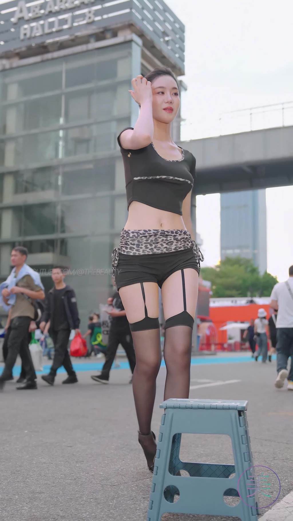 图片[7]-精选NO.1590 2024 广州车展 网荭美女车模 beautyleg LOOKBOOK 46[30P]-草丛看图