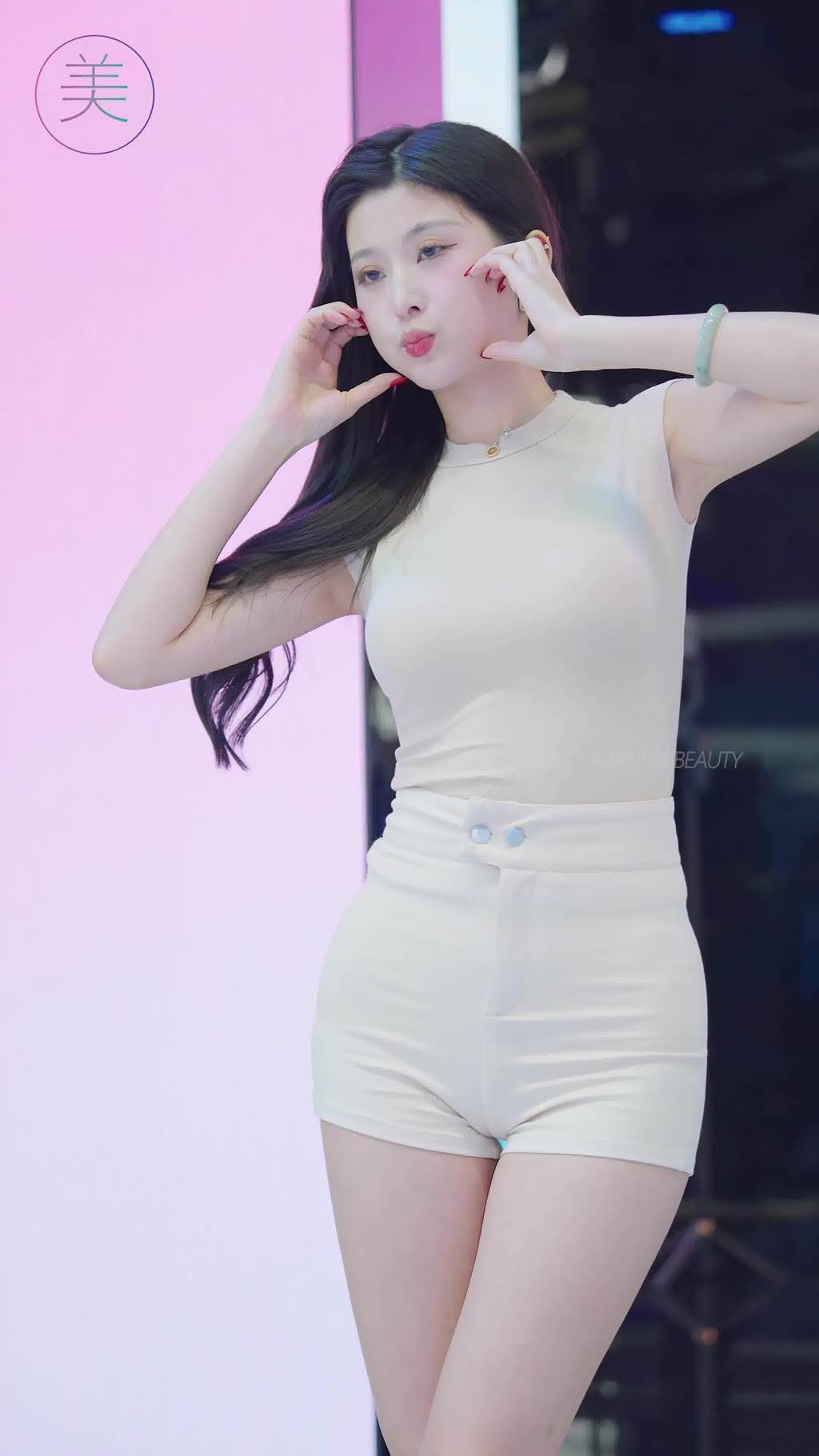 图片[6]-精选NO.1523 2024 广州车展 网荭美女车模 beautyleg LOOKBOOK 04[30P]-草丛看图