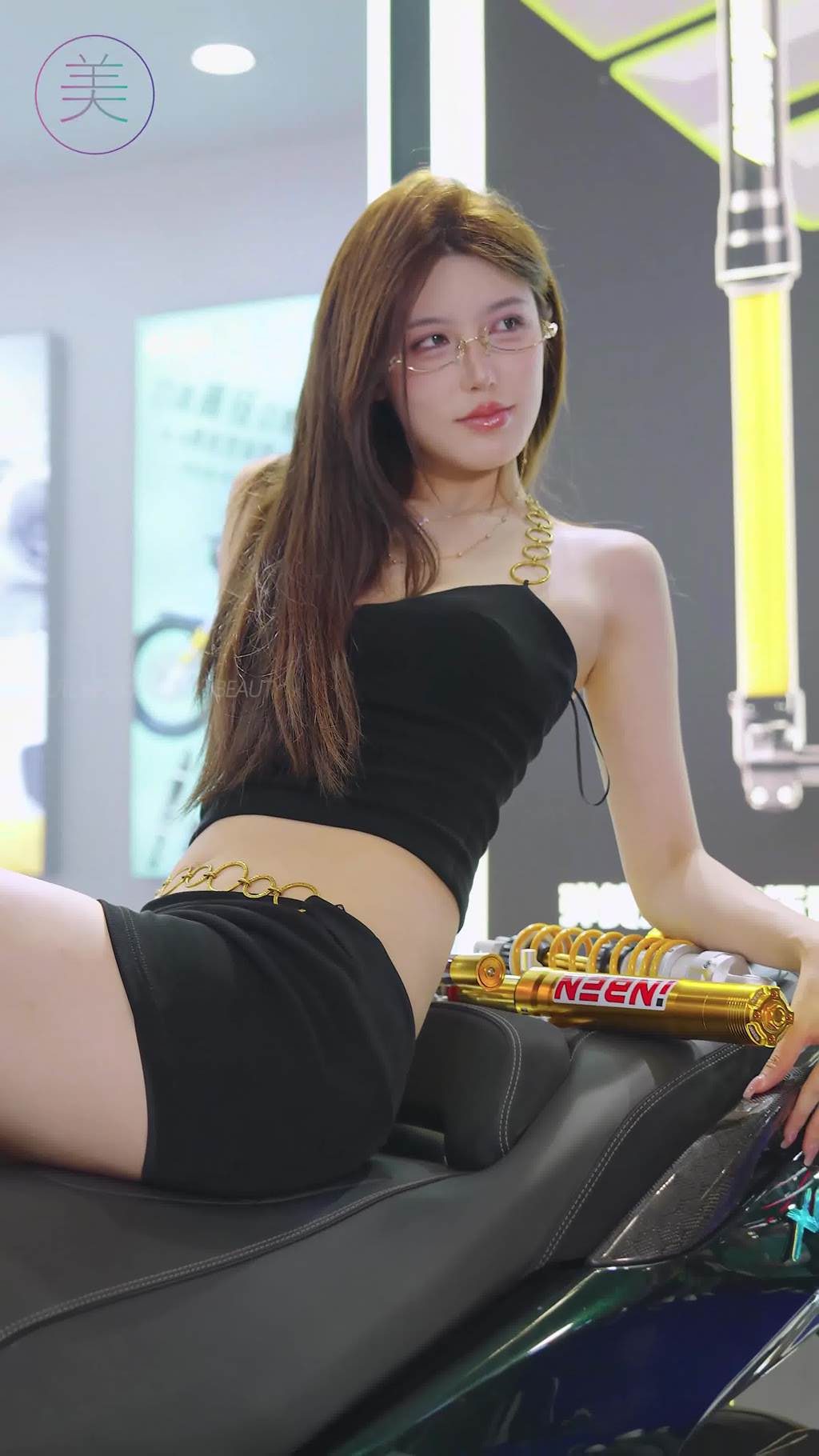 图片[3]-精选NO.1509 2024 重庆摩博会机车展 Racing Model LOOKBOOK 25[30P]-草丛看图