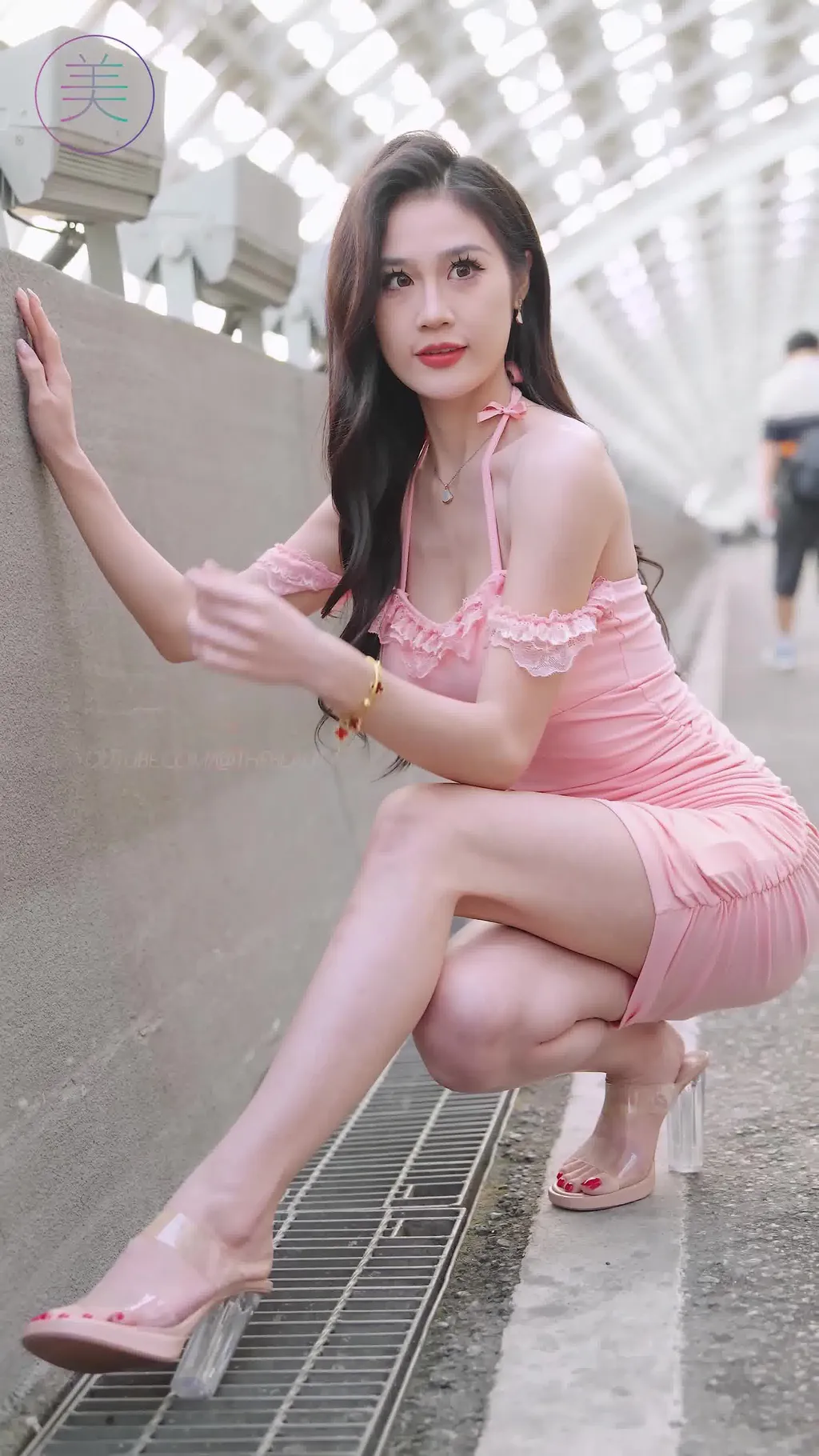 图片[3]-精选NO.1607 2024 广州车展 网荭美女车模 beautyleg LOOKBOOK 63[30P]-草丛看图