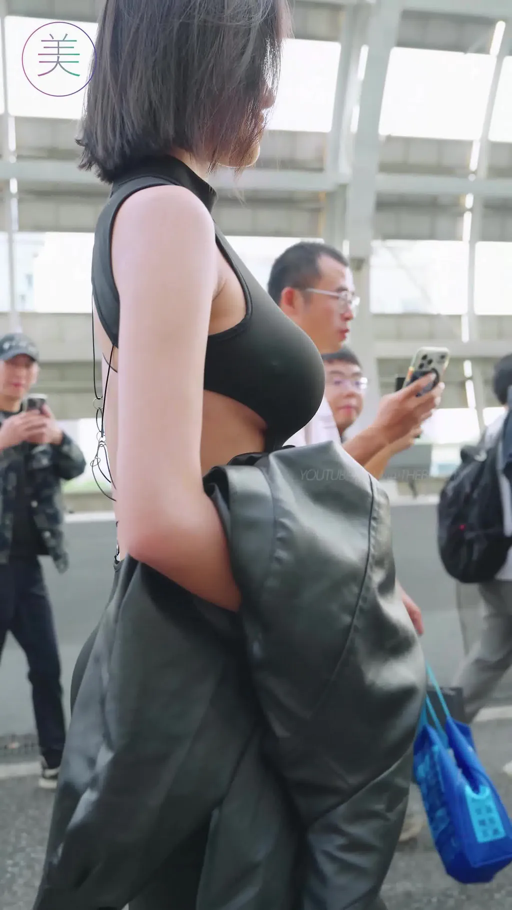 图片[4]-精选NO.1599 2024 广州车展 网荭美女车模 beautyleg LOOKBOOK 55[30P]-草丛看图