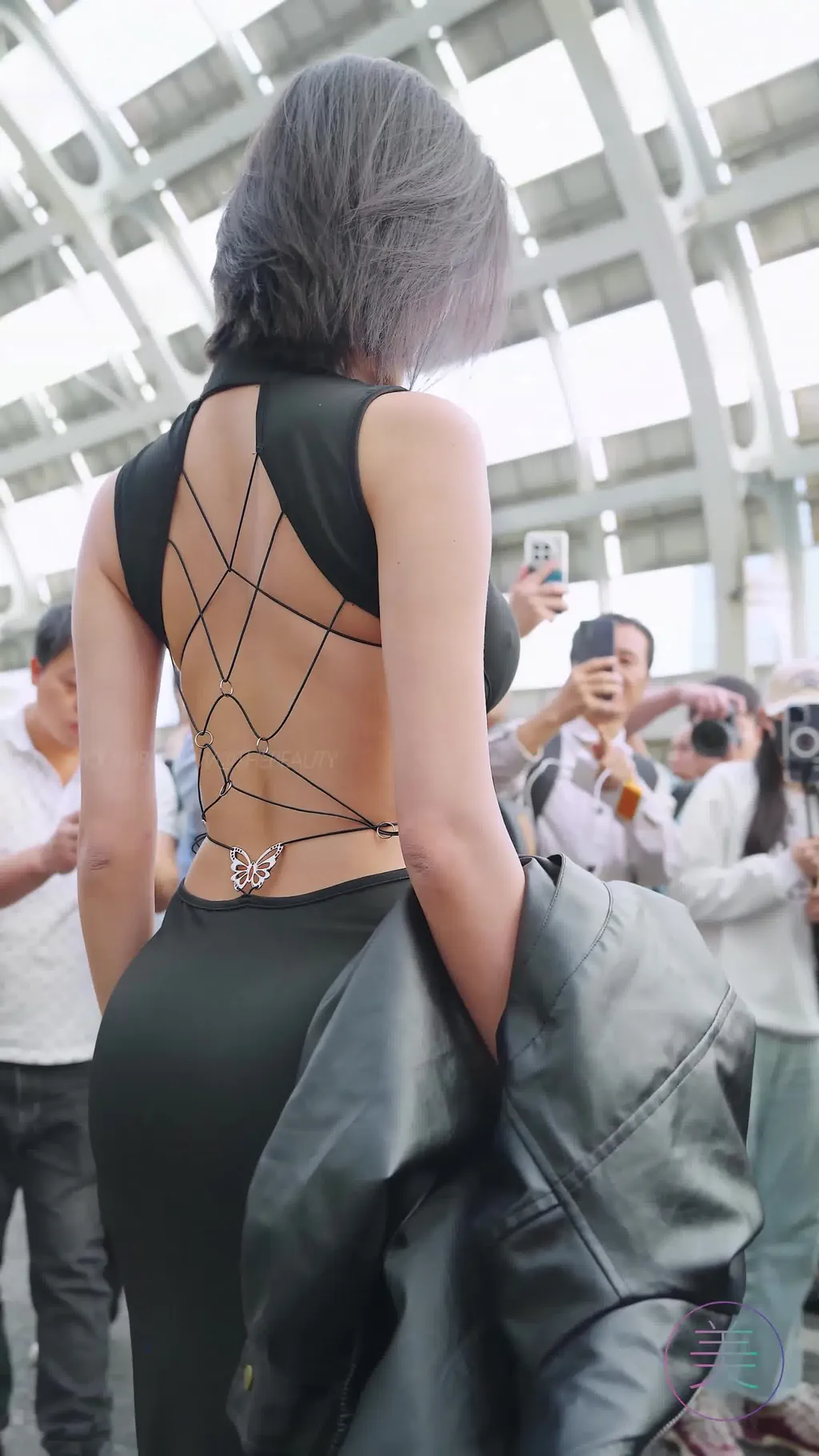 图片[6]-精选NO.1599 2024 广州车展 网荭美女车模 beautyleg LOOKBOOK 55[30P]-草丛看图