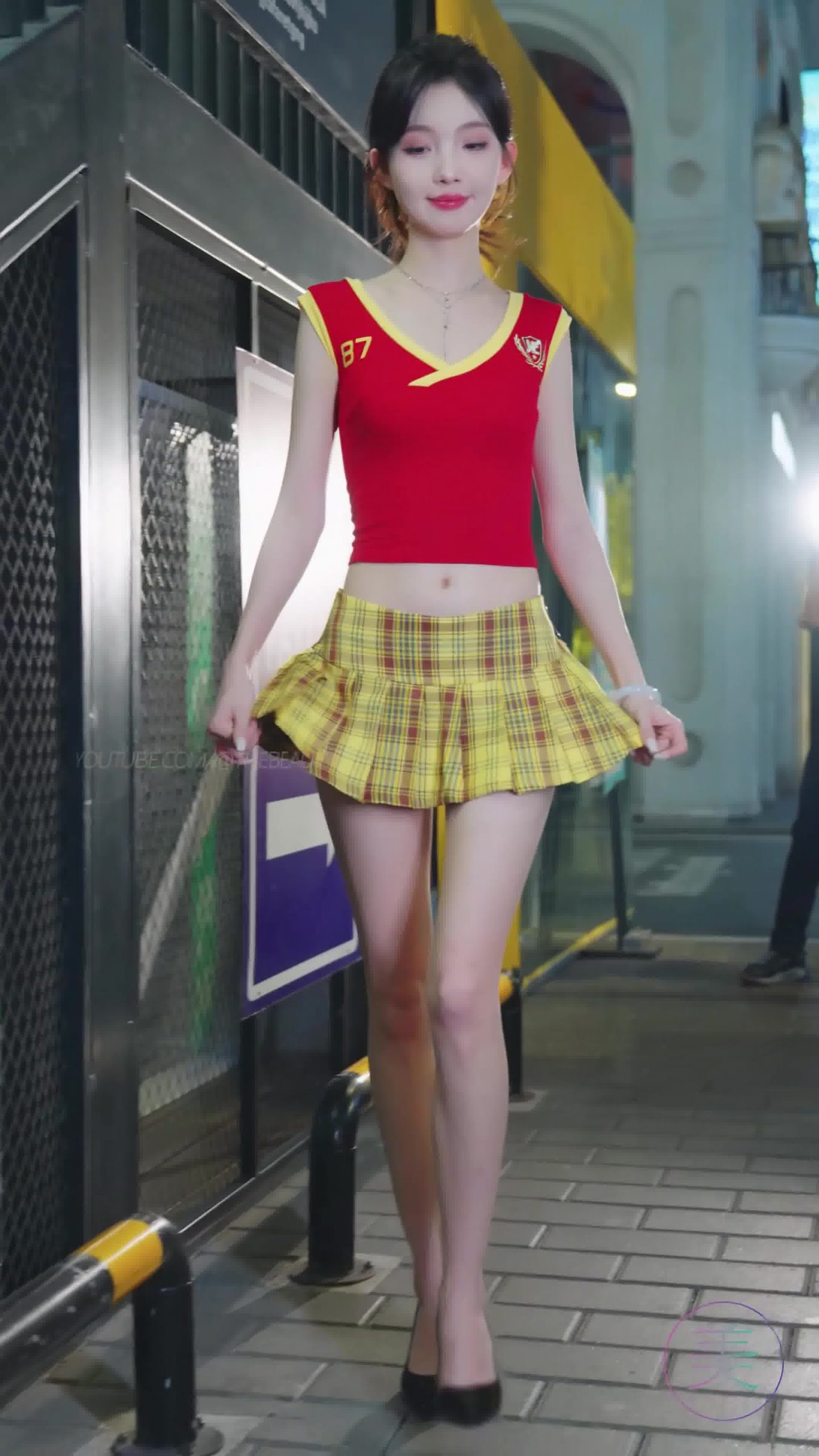 图片[4]-精选NO.1593 2024 广州车展 网荭美女车模 beautyleg LOOKBOOK 49[30P]-草丛看图