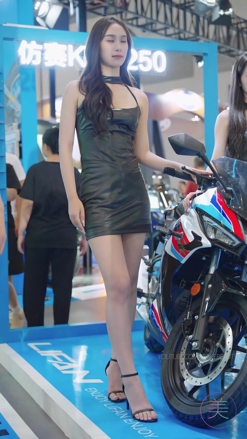 图片[8]-精选NO.1506 2024 重庆摩博会机车展 Racing Model LOOKBOOK 22[30P]-草丛看图