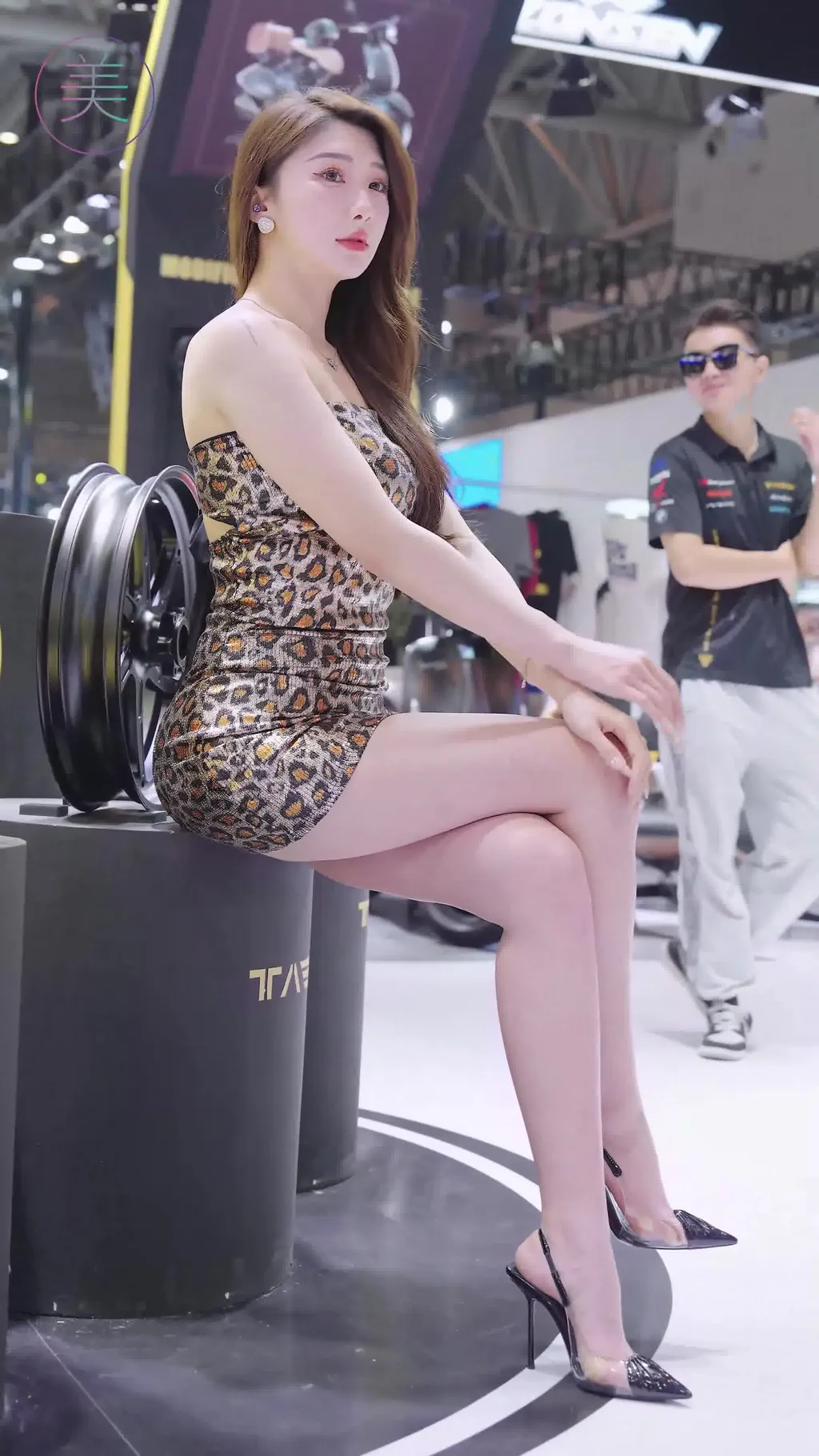 图片[3]-精选NO.1618 2024 重庆摩博会机车展 Racing Model LOOKBOOK 49[30P]-草丛看图